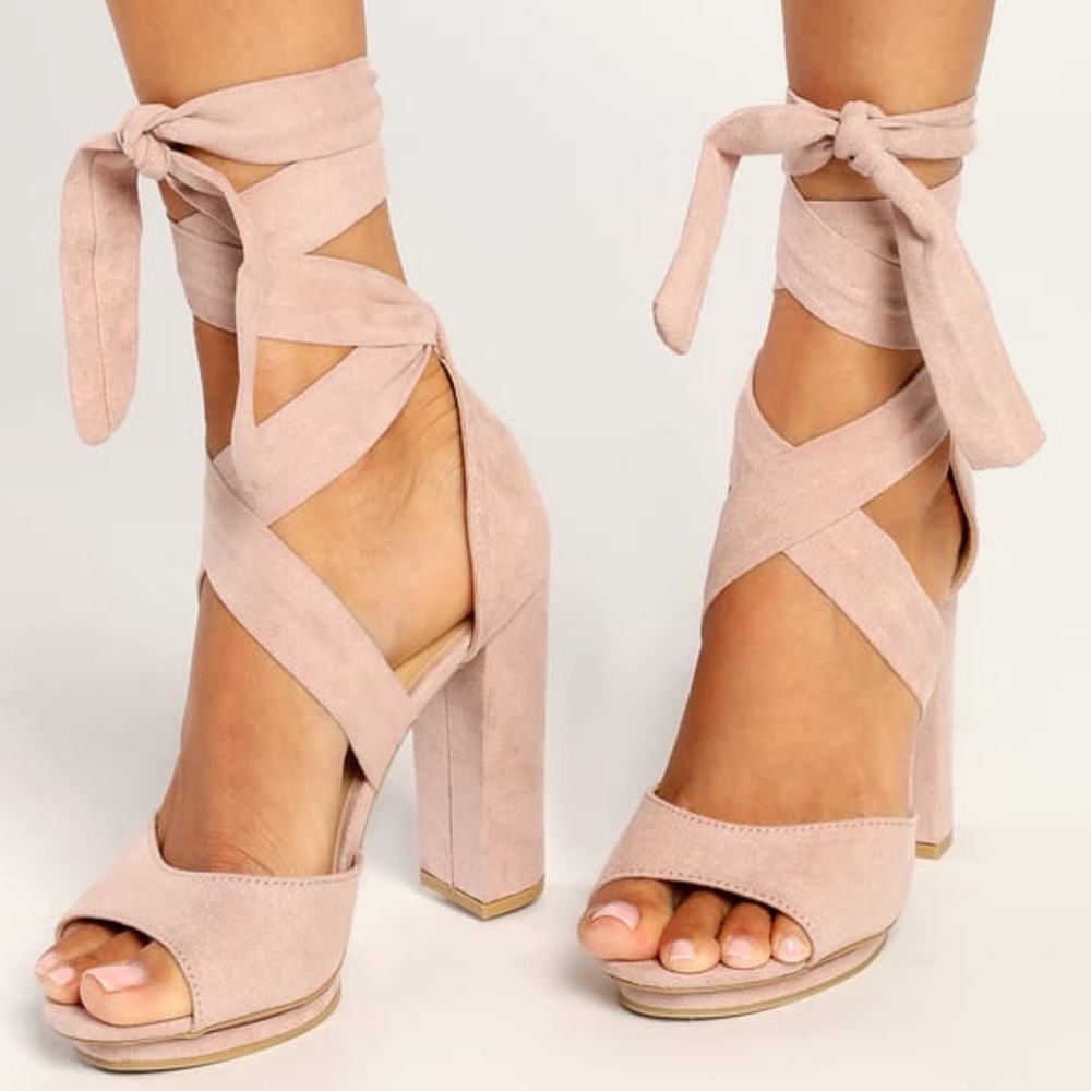 Lulu’s Dorian Heel